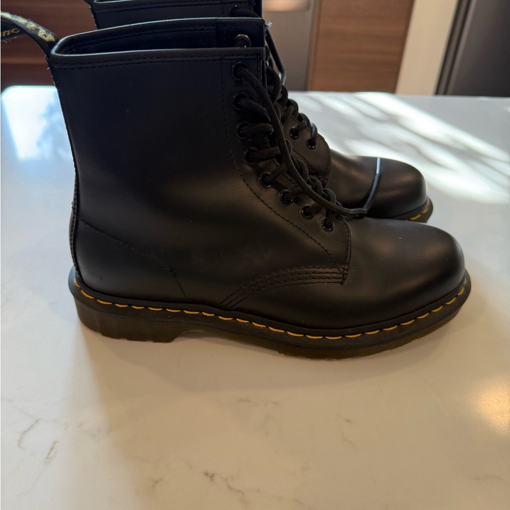 Dr. Martens Women’s Black 1460’s - NWOB - sz9